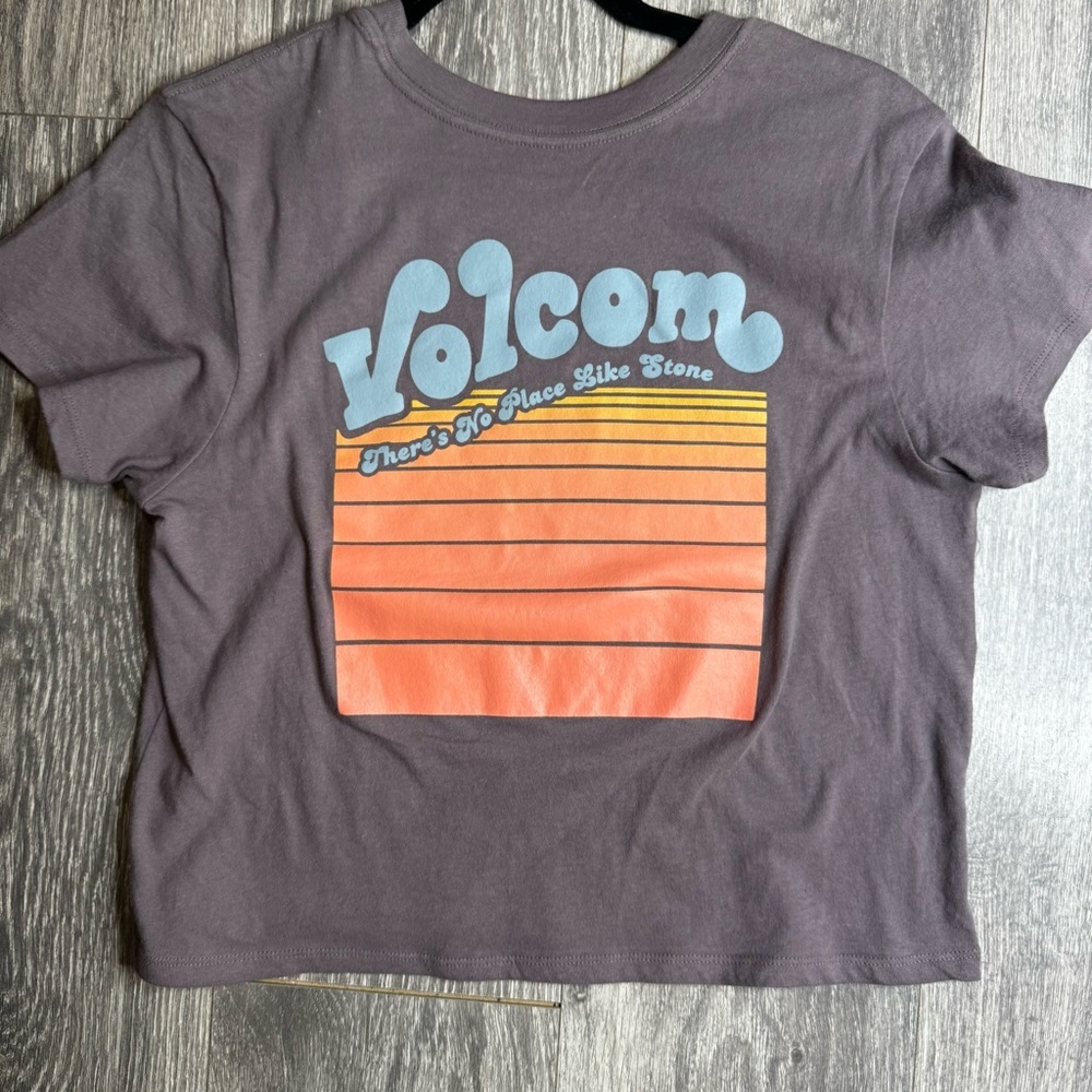 Volcom- Range Baby Tee- NWT
